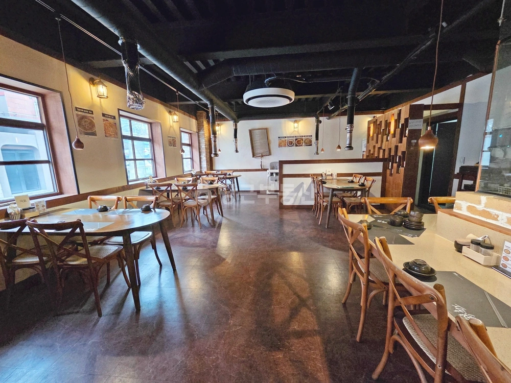 울산광역시 중구 약사동 상가 사진 1