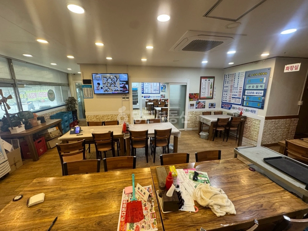 경기도 안산시 상록구 월피동 상가 사진 1