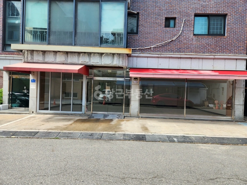 경기도 고양시 일산동구 정발산동 상가 사진 1