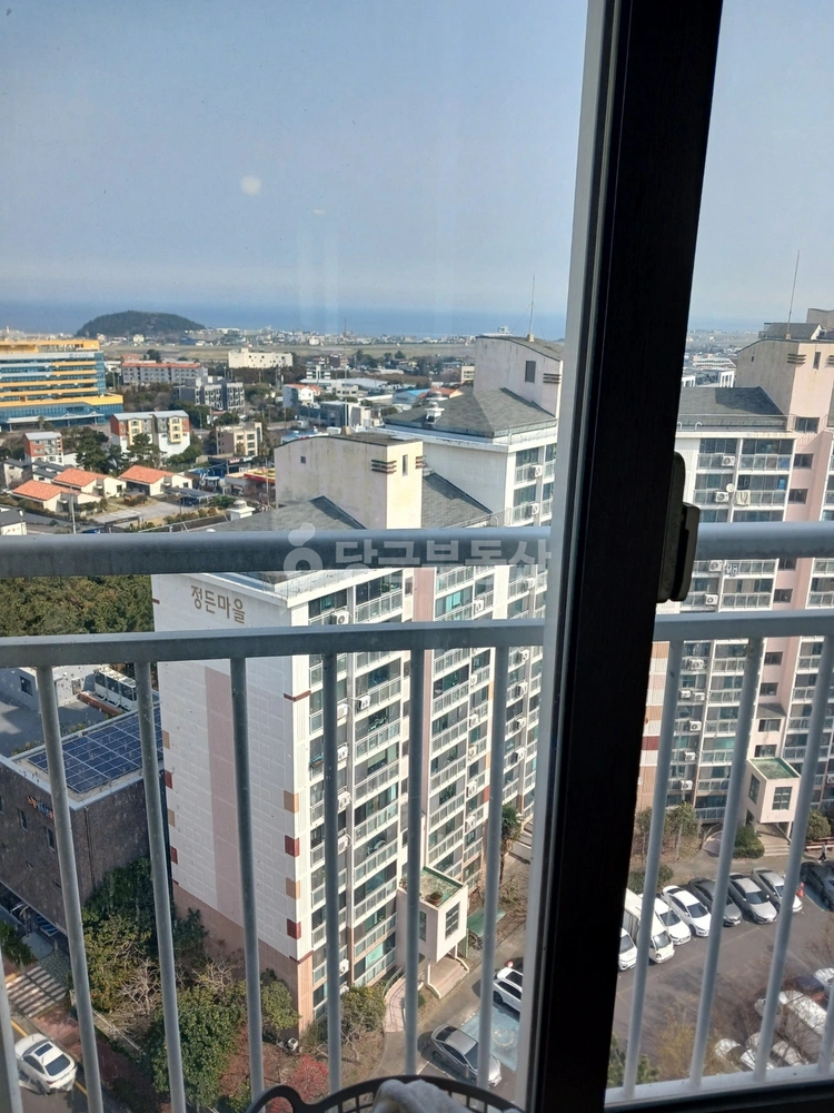 제주특별자치도 제주시 노형동 아파트 사진 1