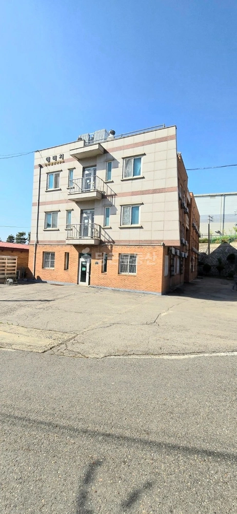 경기도 파주시 탄현면 건물 사진 1