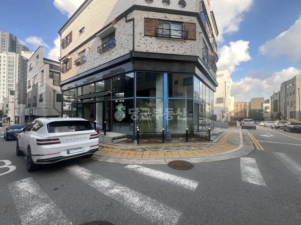 충청남도 천안시 서북구 불당동 상가 사진 1