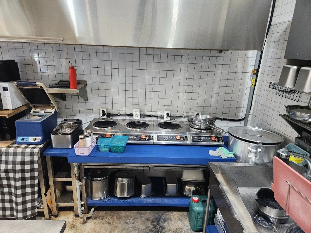 경기도 파주시 목동동 상가 사진 1