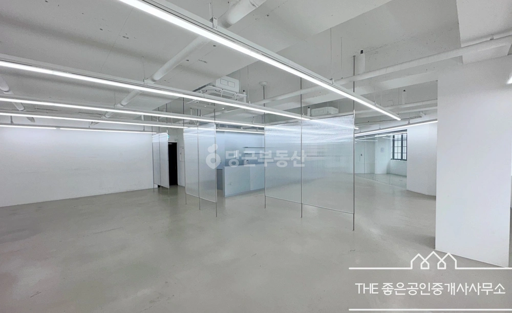 서울특별시 강남구 신사동 사무실 사진 1