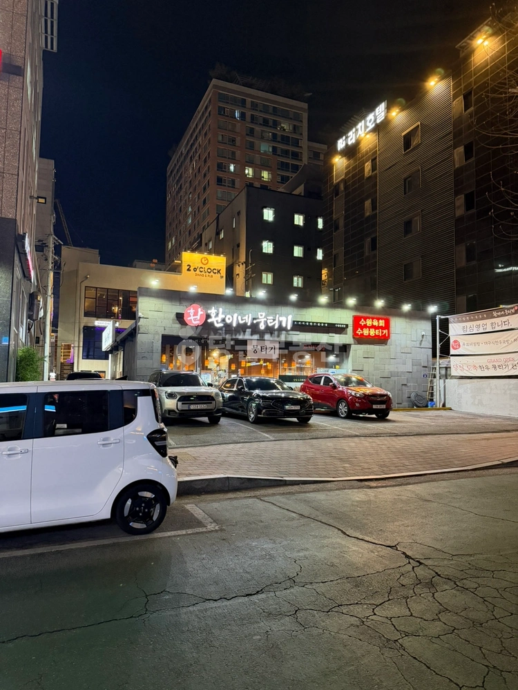 경기도 수원시 팔달구 인계동 상가 사진 1