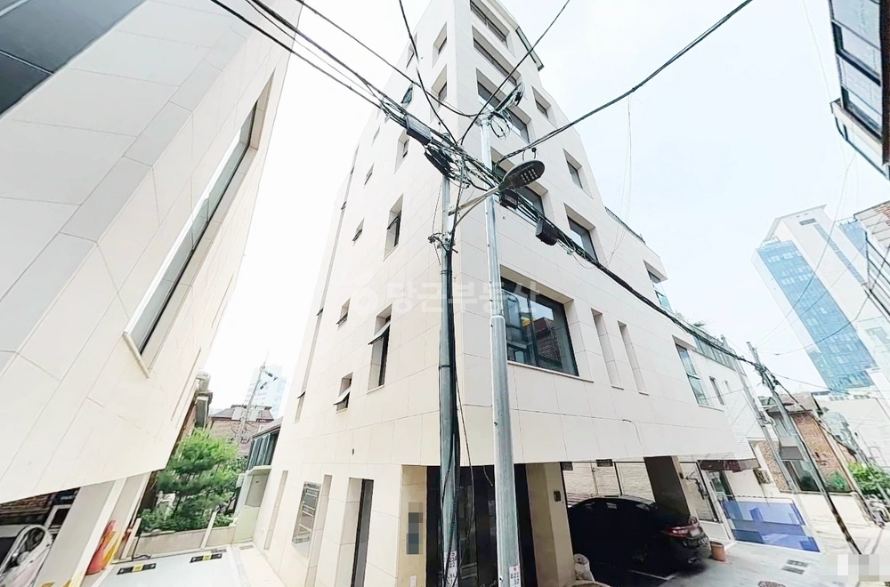 서울특별시 강남구 청담동 건물 사진 1
