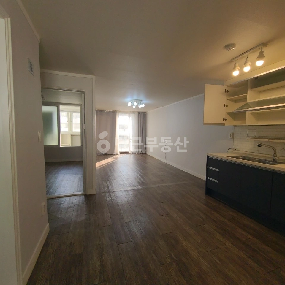 충청북도 충주시 연수동 아파트 사진 1