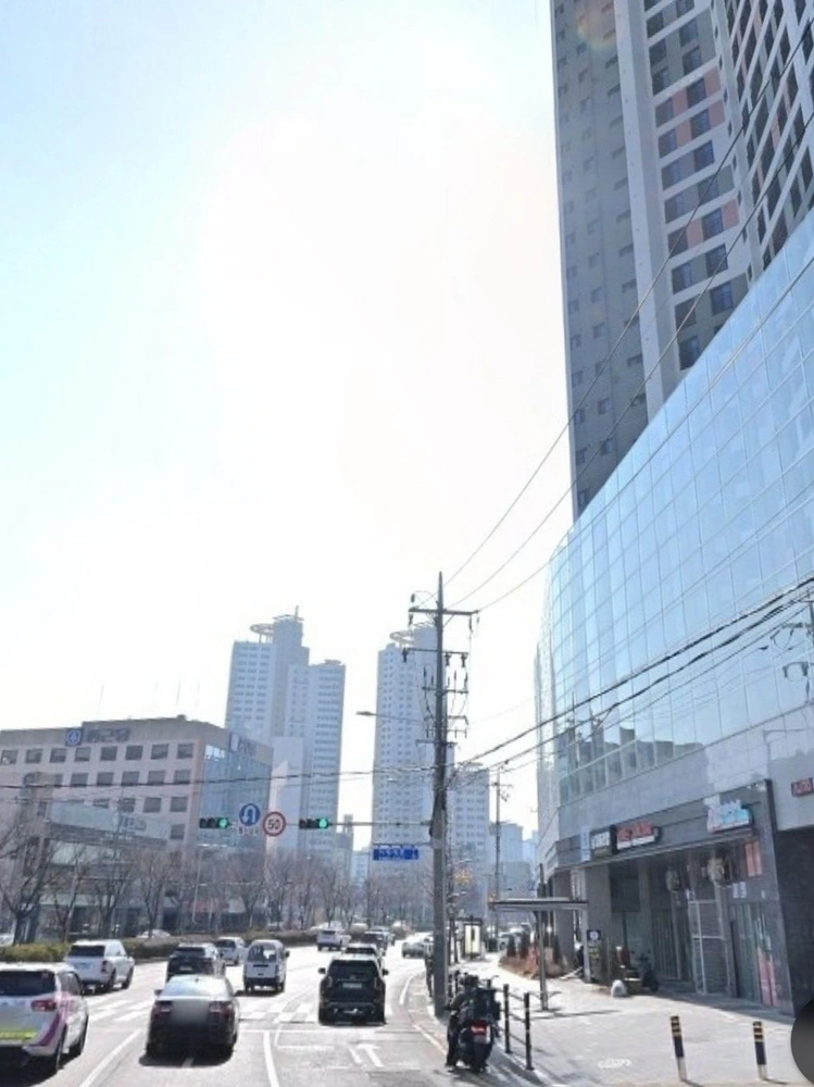 부산광역시 연제구 거제동 상가 사진 1