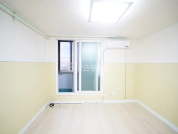 서울특별시 강남구 역삼동 원룸 사진 1