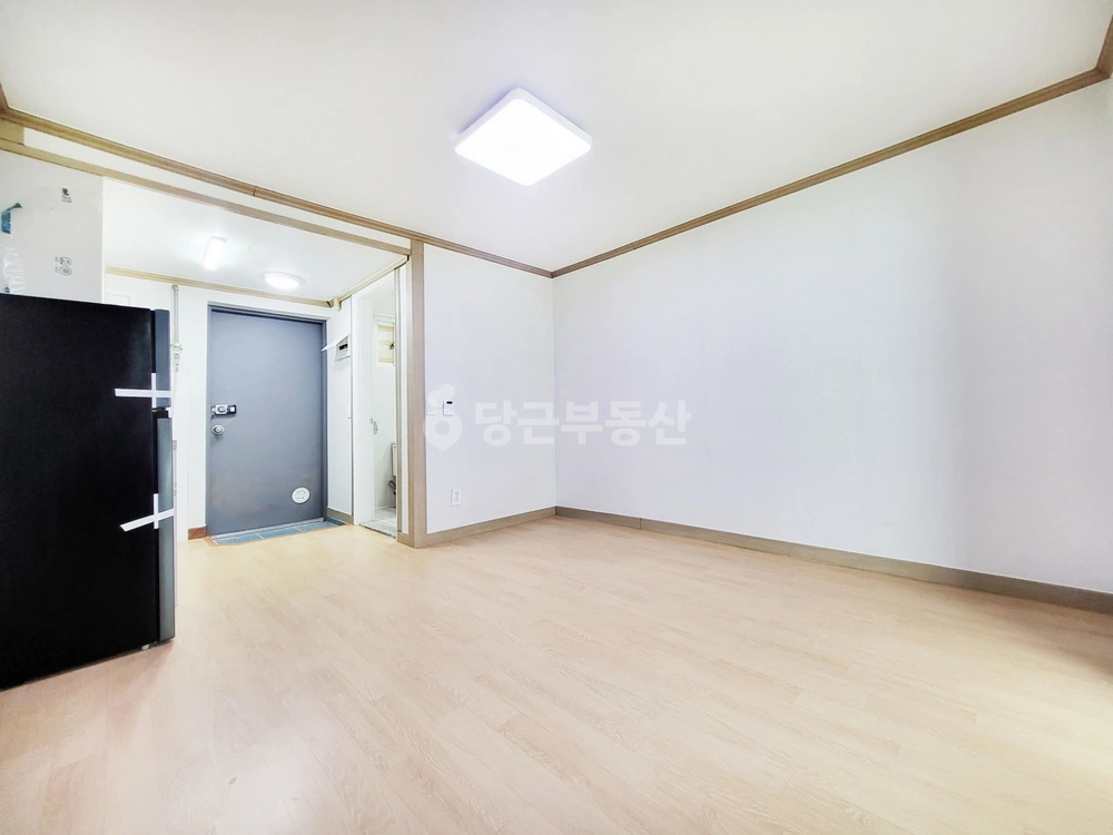 대전광역시 서구 변동 원룸 사진 1
