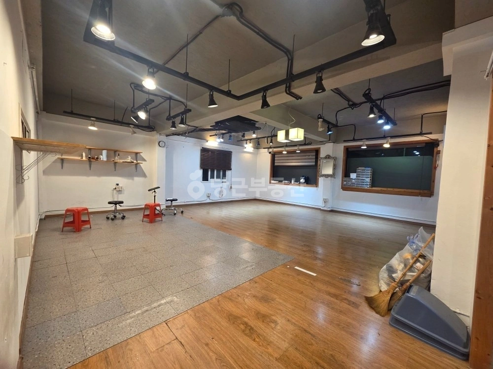 부산광역시 금정구 장전동 상가 사진 1