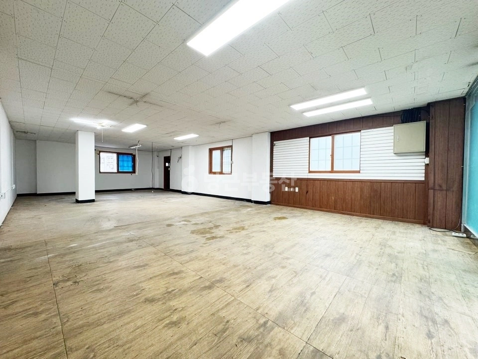 대전광역시 서구 갈마동 상가 사진 1