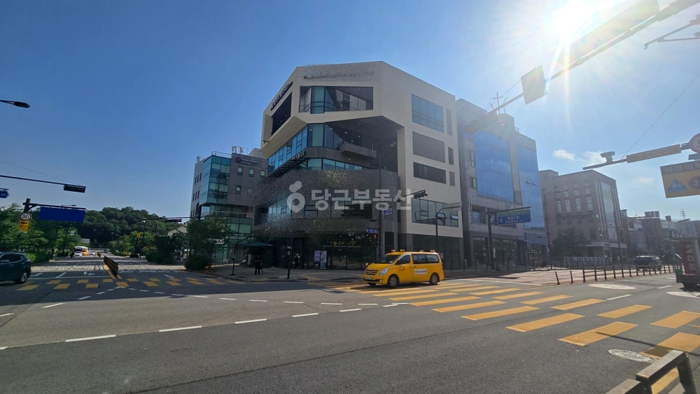경기도 고양시 덕양구 원흥동 건물 사진 1