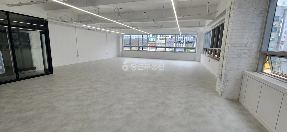 부산광역시 강서구 명지동 상가 사진 1