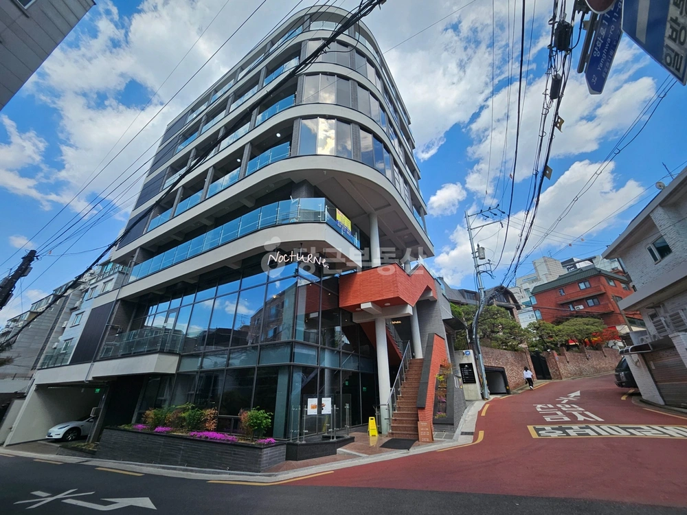 서울특별시 마포구 서교동 상가 사진 1
