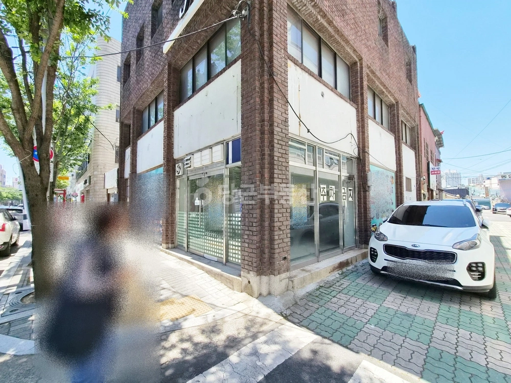 대구광역시 중구 남산동 상가 사진 1