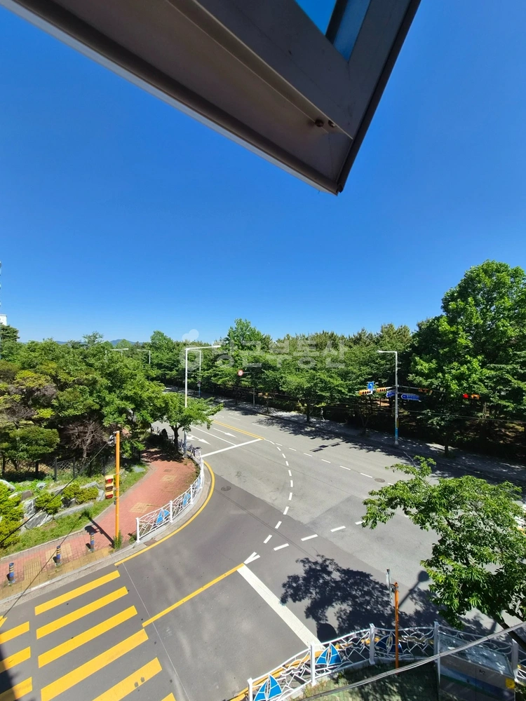 부산광역시 강서구 명지동 상가 사진 1