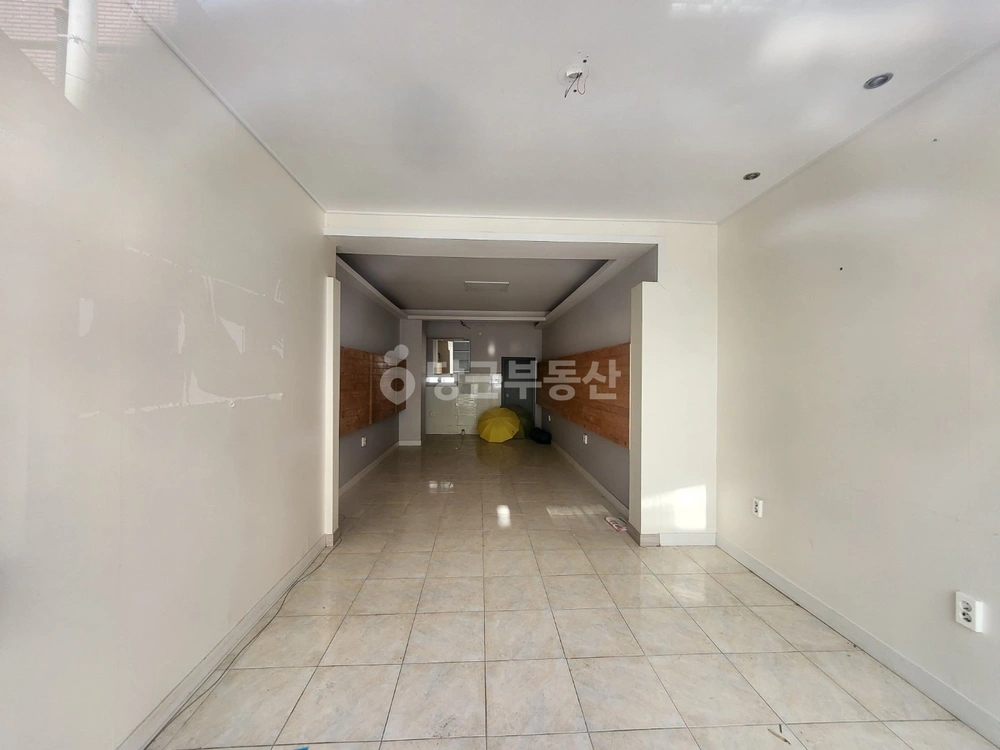 부산광역시 연제구 연산동 상가 사진 1