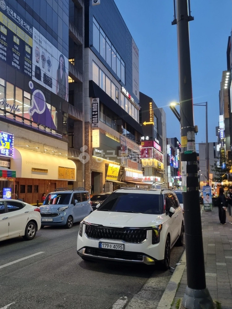 충청남도 천안시 서북구 불당동 상가 사진 1