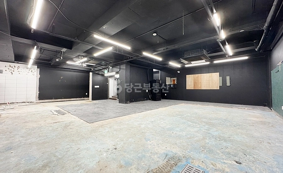 서울특별시 강남구 신사동 상가 사진 1