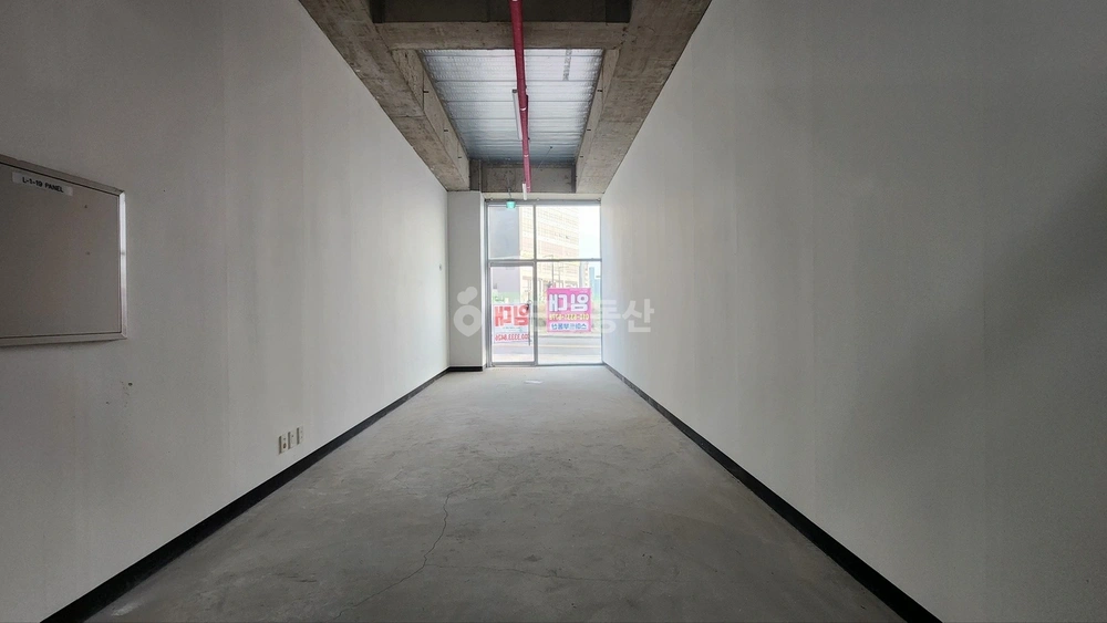 경기도 수원시 팔달구 고등동 상가 사진 1