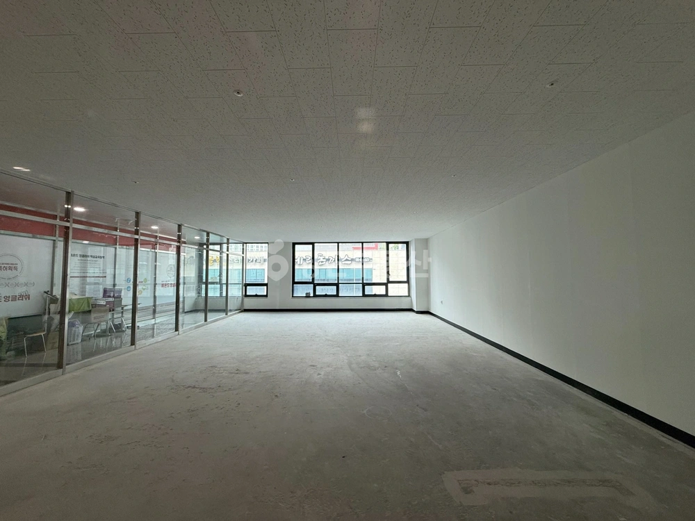 충청북도 청주시 상당구 용암동 상가 사진 1