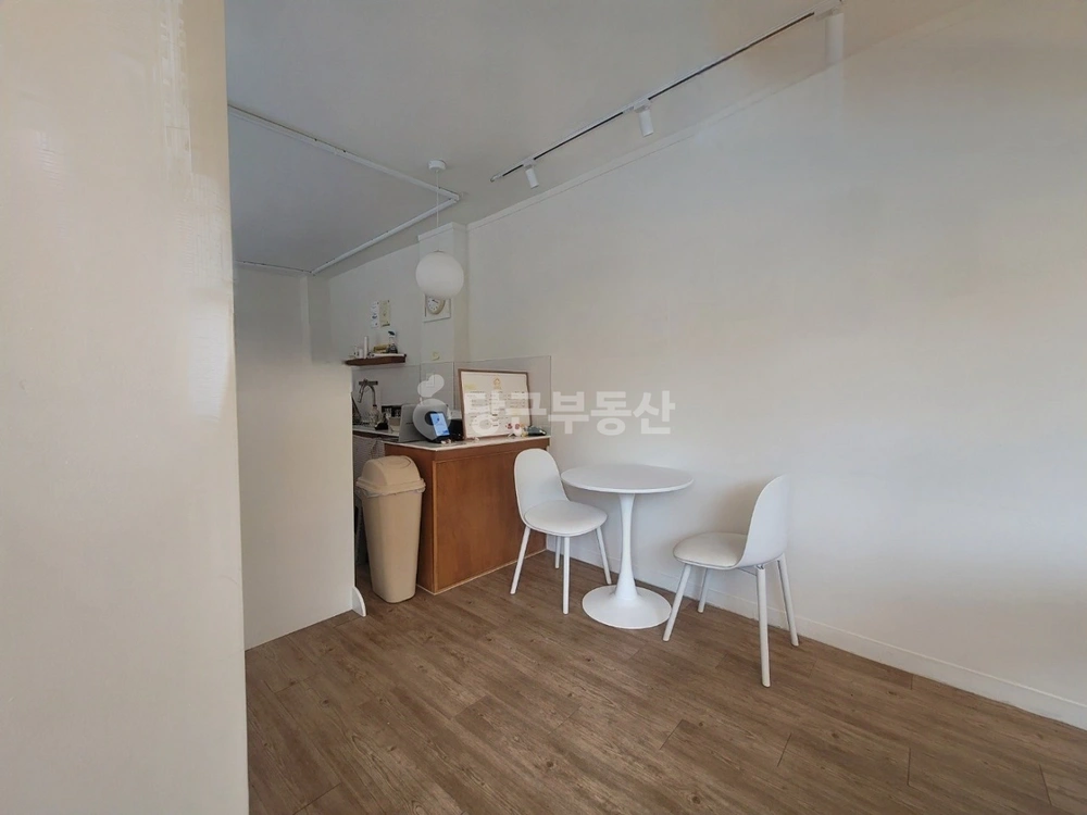 전남광주통합특별시 여수시 신기동 상가 사진 1