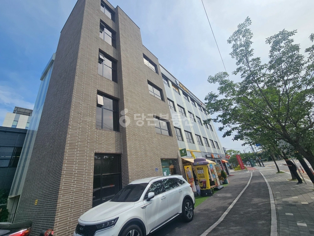 경기도 파주시 금촌동 상가 사진 1