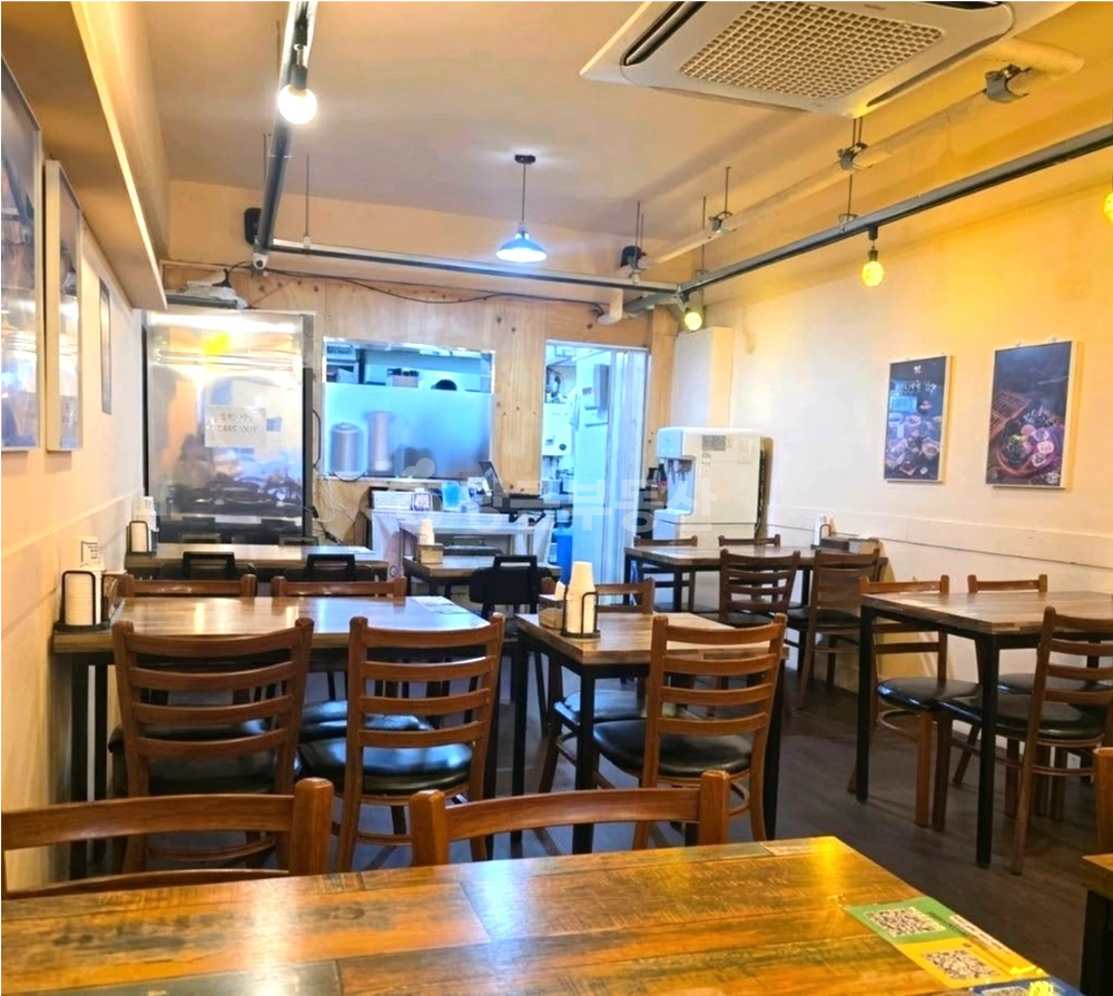 서울특별시 강남구 논현동 상가 사진 1