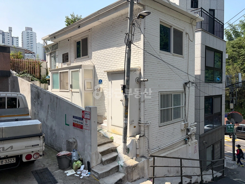 서울특별시 성동구 금호동3가 건물 사진 1