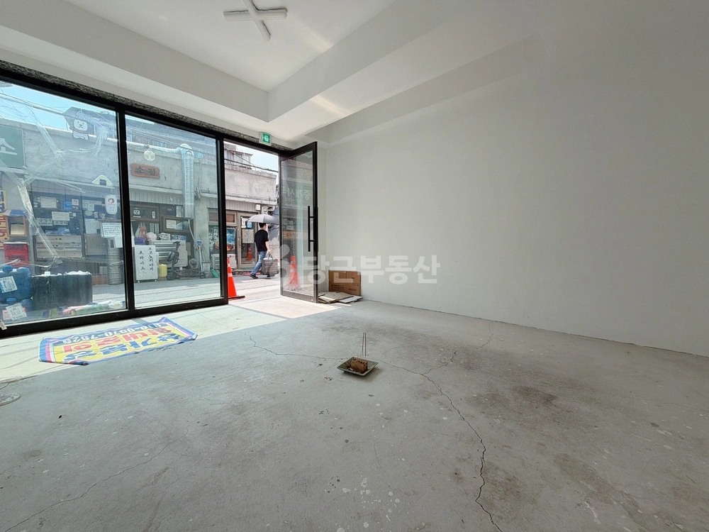 서울특별시 마포구 연남동 상가 사진 1