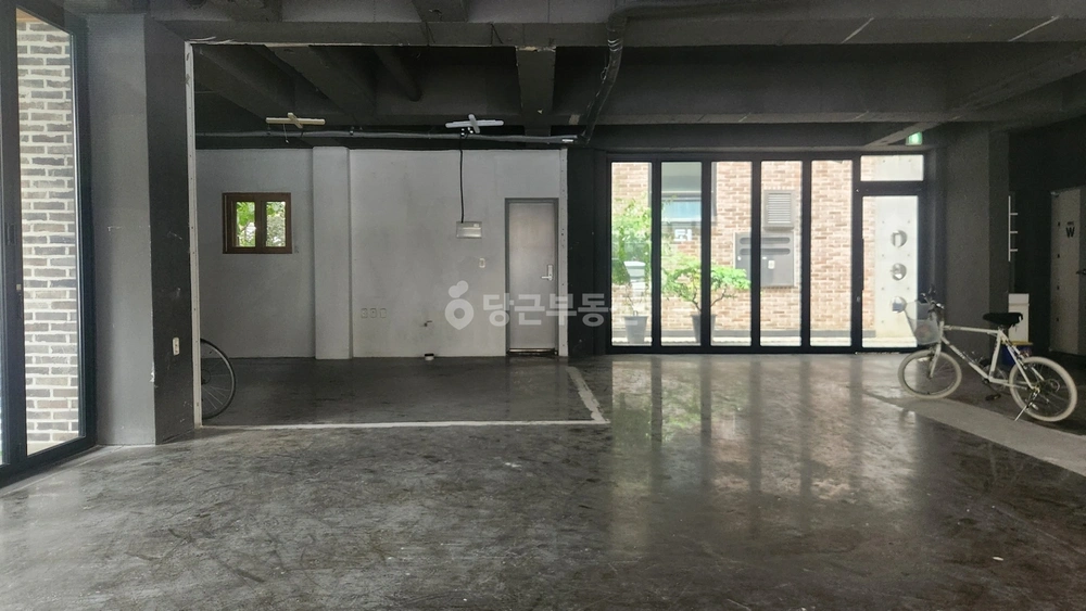 경기도 수원시 영통구 하동 상가 사진 1