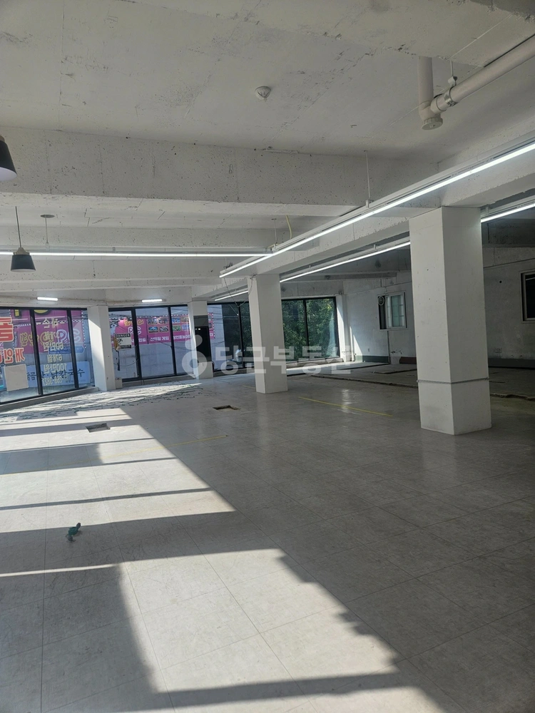 울산광역시 남구 삼산동 상가 사진 1