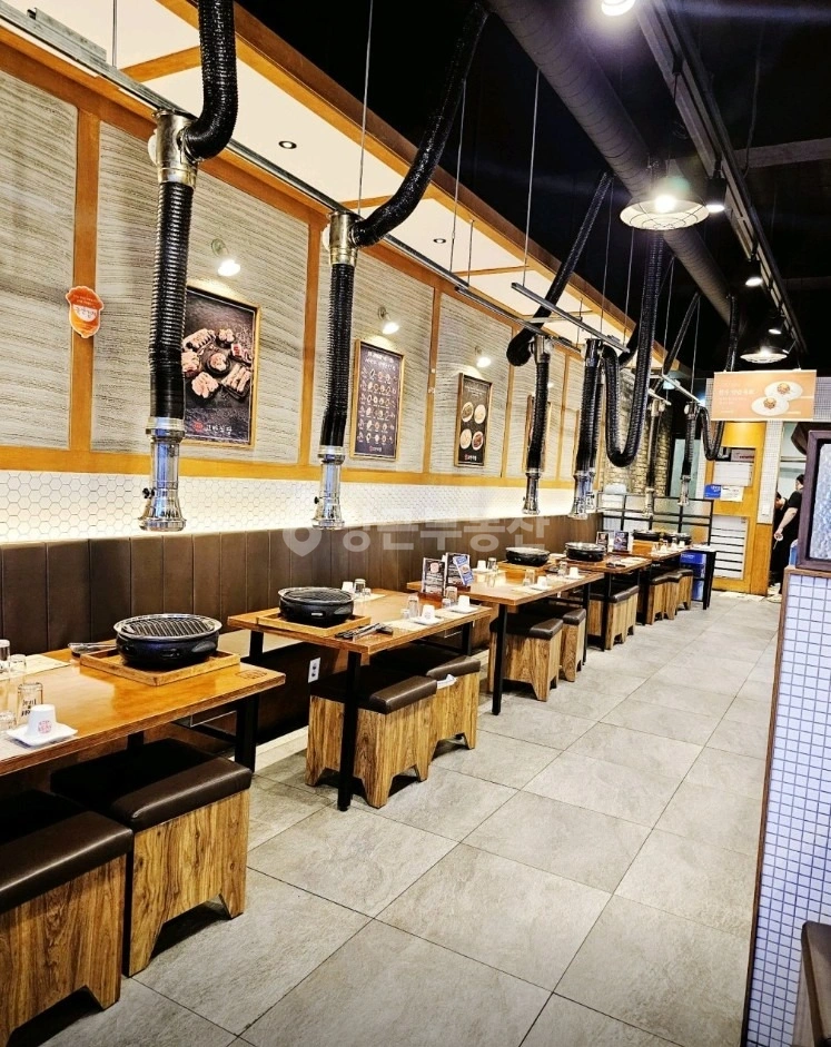 충청남도 천안시 서북구 불당동 상가 사진 1