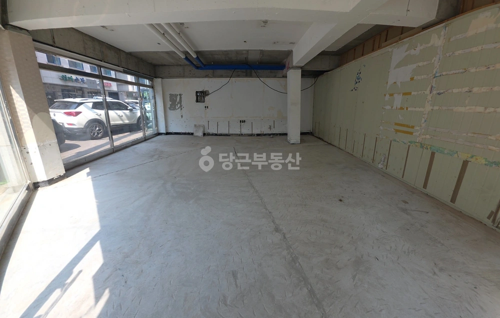 경기도 수원시 권선구 곡반정동 상가 사진 1