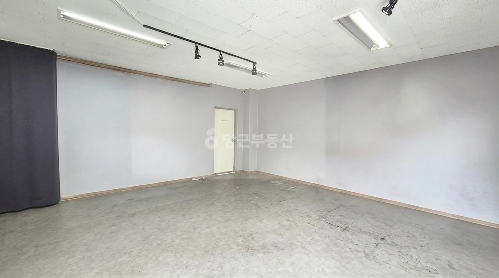 전북특별자치도 전주시 덕진구 덕진동2가 상가 사진 1