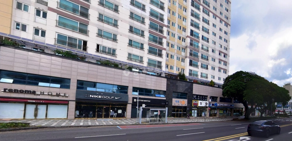 제주특별자치도 제주시 오라이동 상가 사진 1