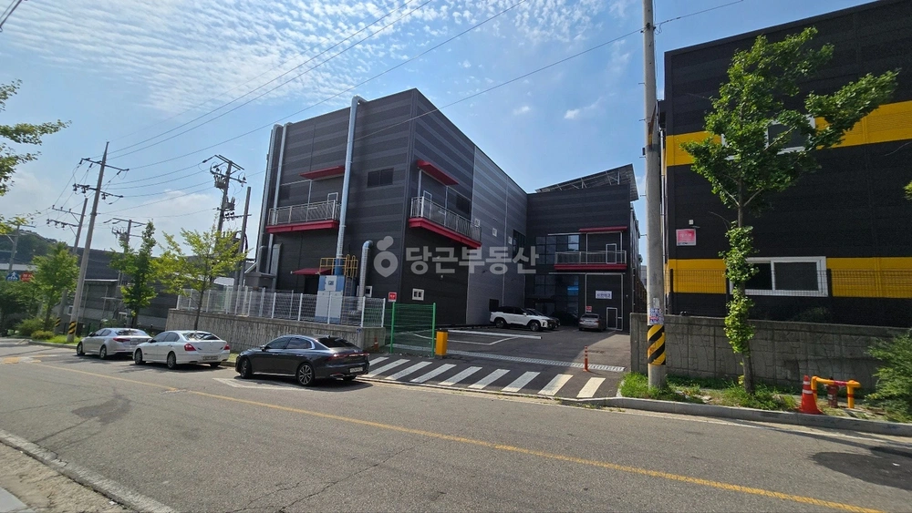 경기도 파주시 탄현면 공장/창고 사진 1