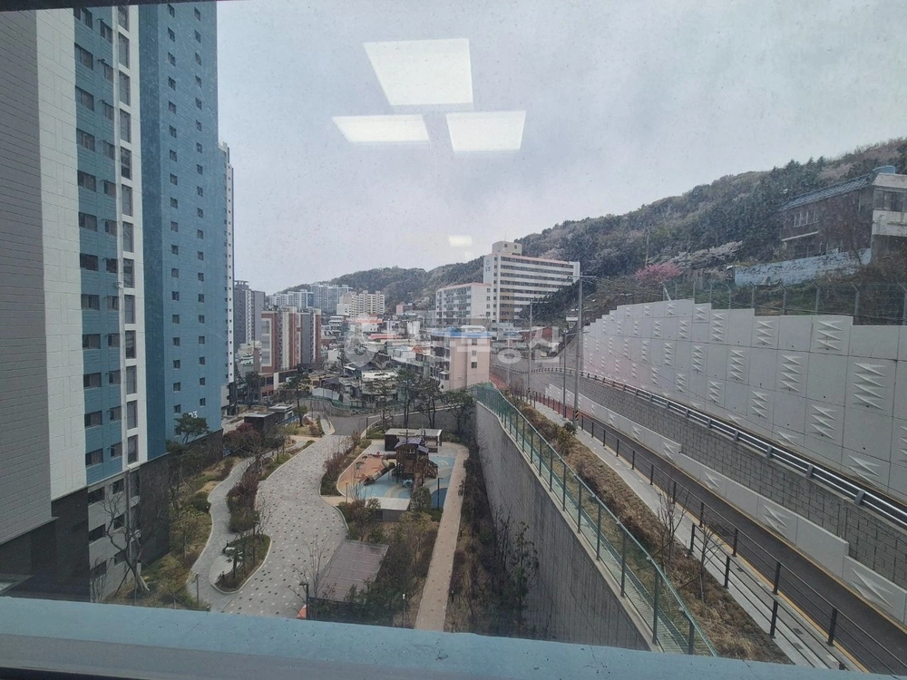 부산광역시 서구 암남동 아파트 사진 1