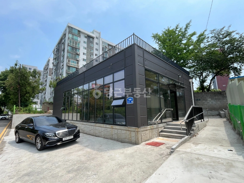 경기도 수원시 팔달구 매교동 상가 사진 1