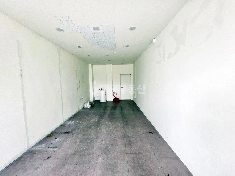 충청남도 천안시 서북구 백석동 상가 사진 1