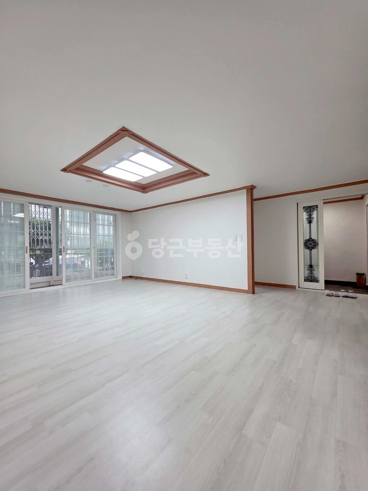 경상남도 창원시 성산구 신촌동 아파트 사진 1