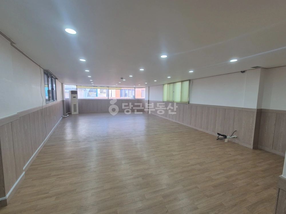 부산광역시 동래구 수안동 사무실 사진 1