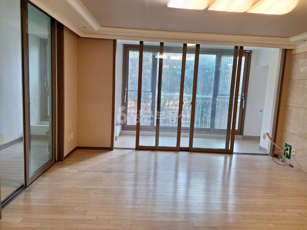 경상남도 창원시 진해구 석동 아파트 사진 1