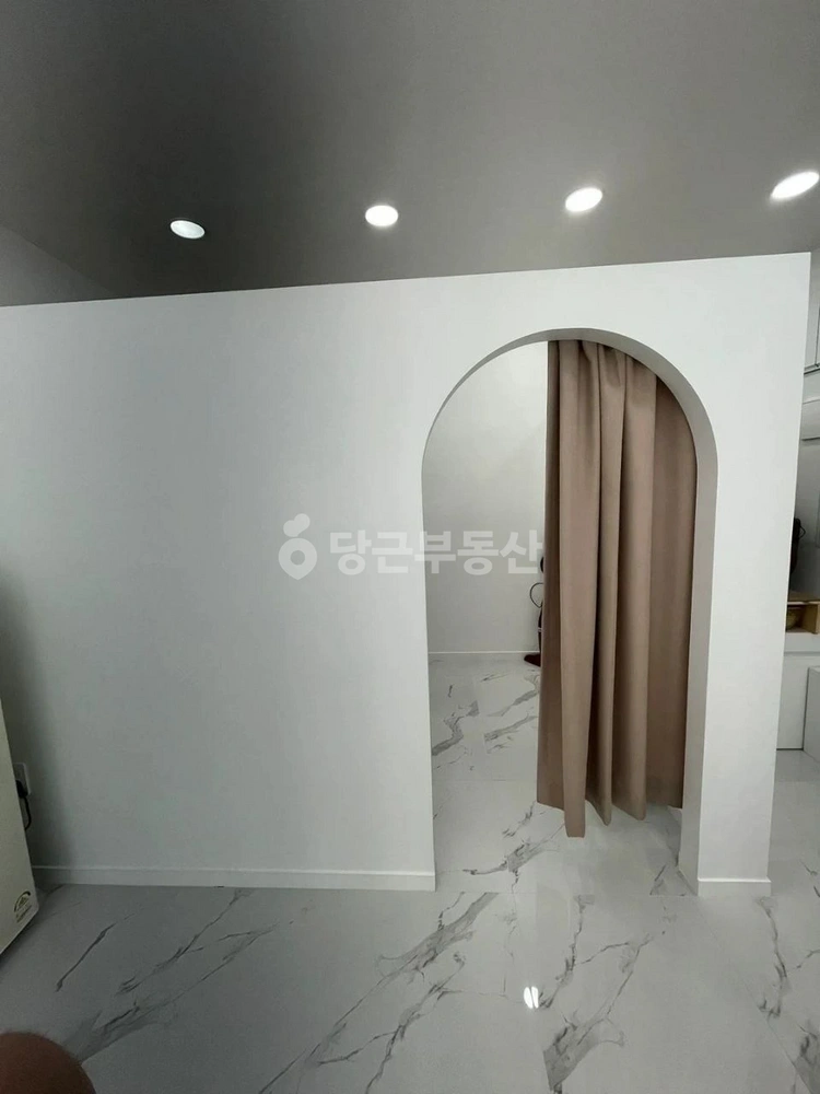 충청남도 천안시 서북구 성정동 상가 사진 1