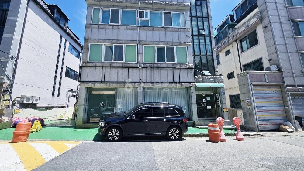 대전광역시 서구 월평동 상가 사진 1