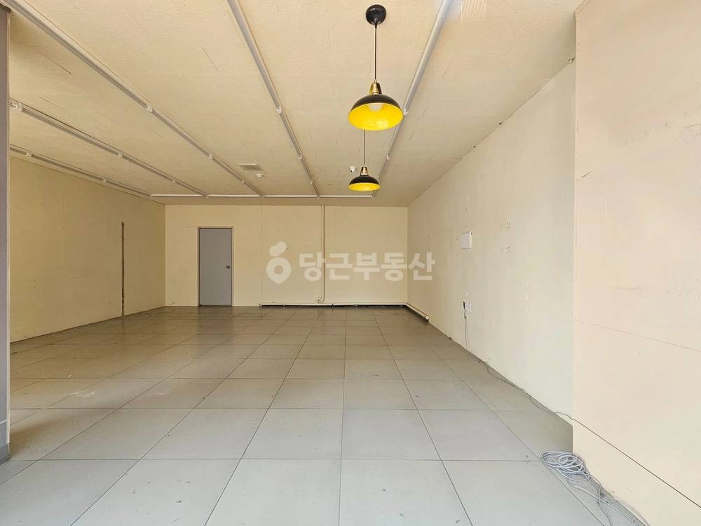충청남도 천안시 서북구 쌍용동 상가 사진 1