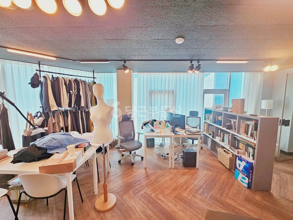 서울특별시 강남구 논현동 사무실 사진 1