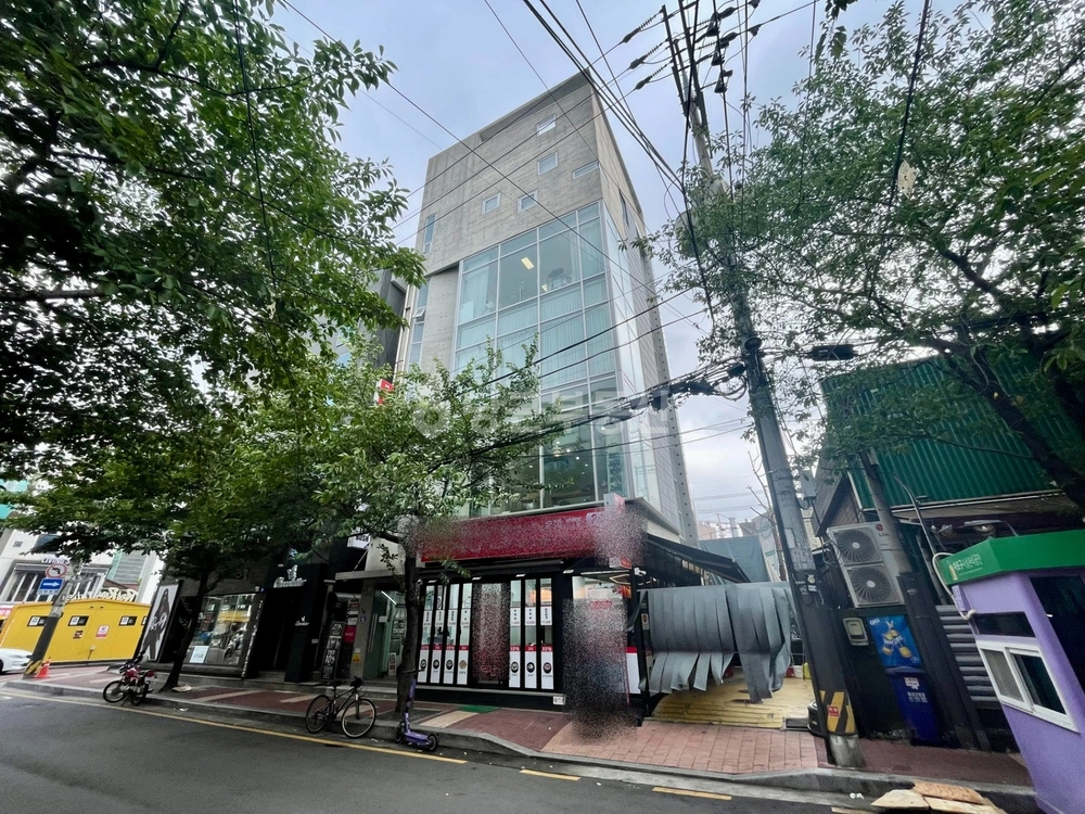 서울특별시 마포구 합정동 상가 사진 1