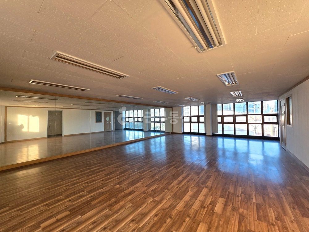 서울특별시 구로구 가리봉동 상가 사진 1